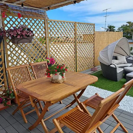 Tatil Evi La Terrazza Di Zoe - Castromediano Cavallino di Lecce